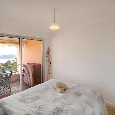 Aure-parking-piscine-terrasse-vca