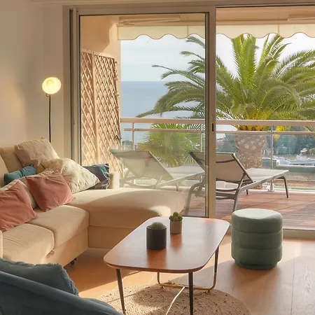 Aure-parking-piscine-terrasse-vca Apartment Cannes