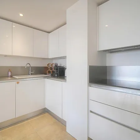 Aure-parking-piscine-terrasse-vca *