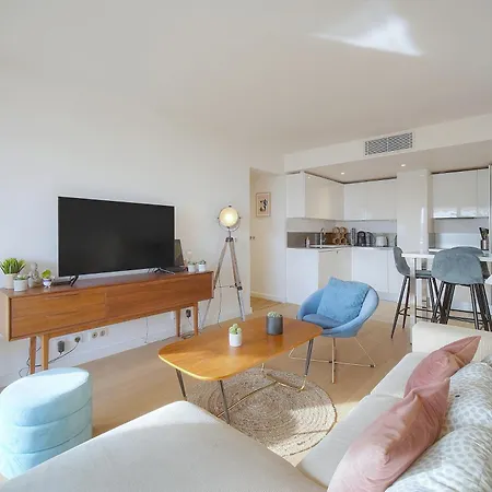 Apartament Aure-parking-piscine-terrasse-vca