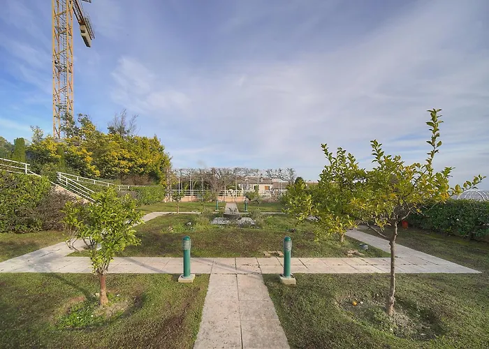 Aure-parking-piscine-terrasse-vca Apartament